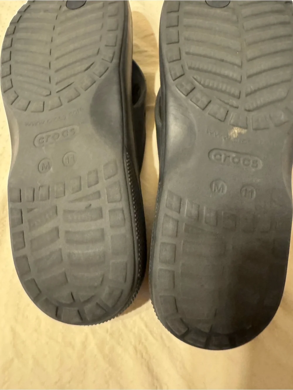 CROCS Men's Baya , Black Slip-On Flip Flop Sandals. For Beach, 🏖️ Bbq